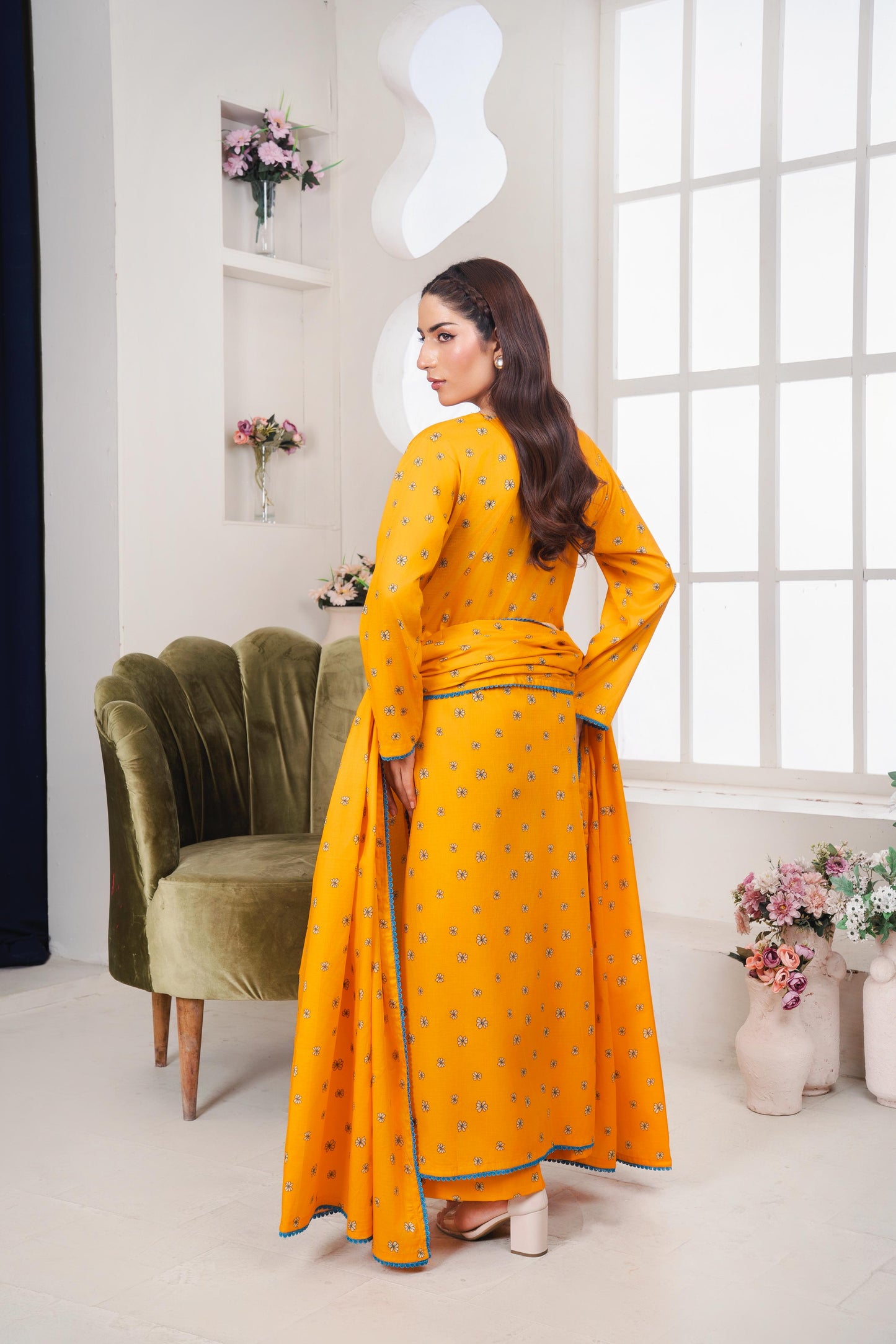 MAHJABEEN Digital Print Lawn 3pcs Bi-1001