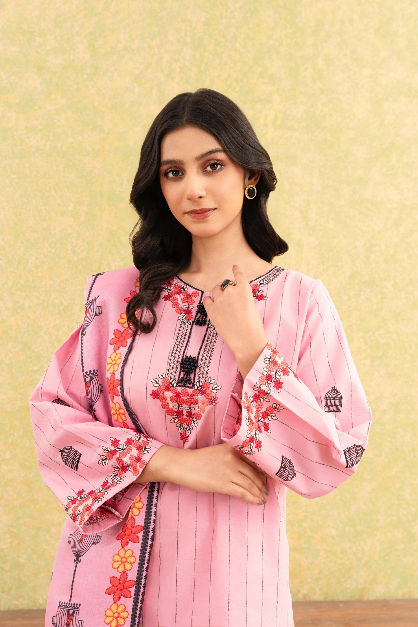 Soft Pink Embroidered 3-Piece Suit with Delicate Floral Detailing & Printed Dupatta