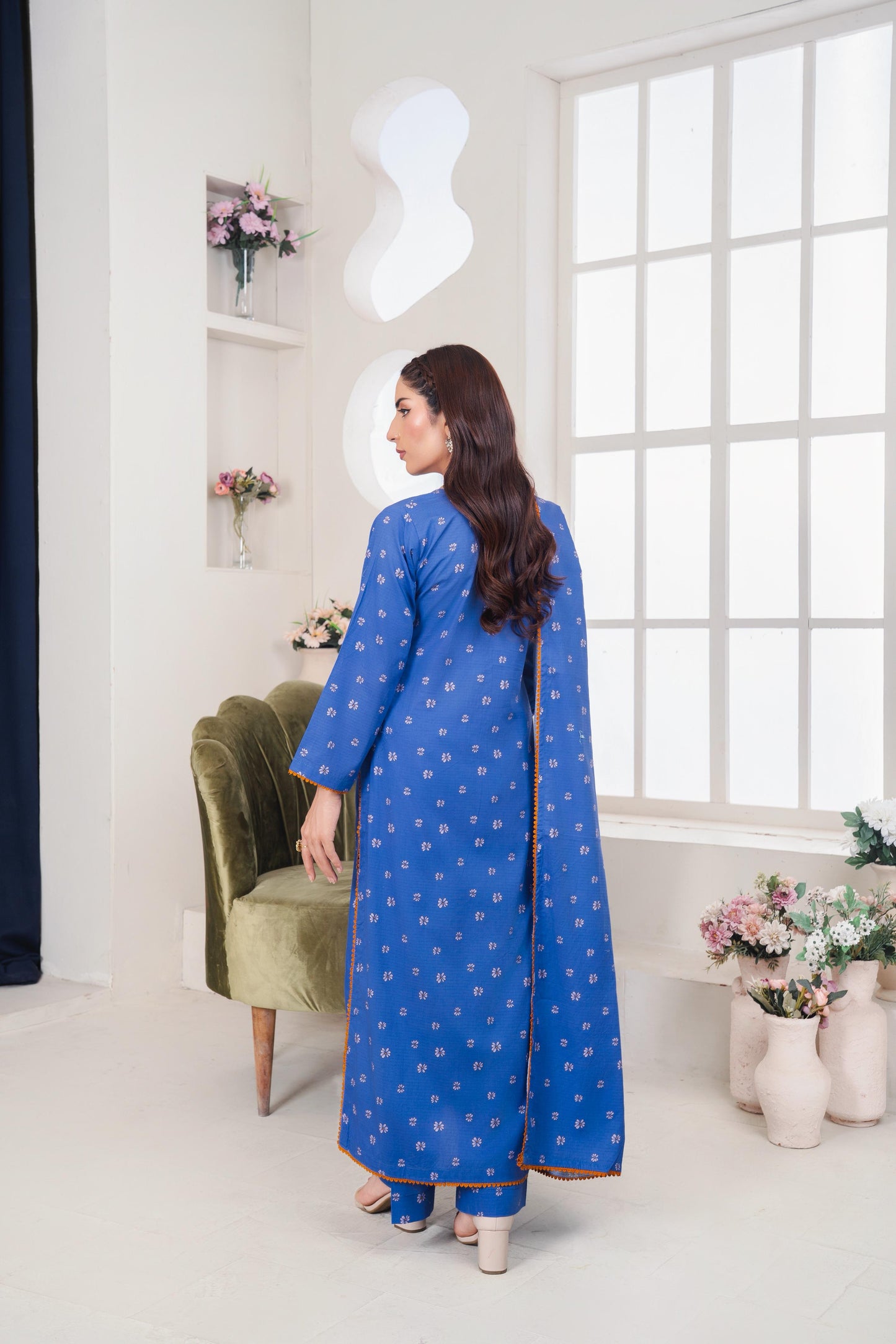 MAHJABEEN Digital Print Lawn 3pcs: